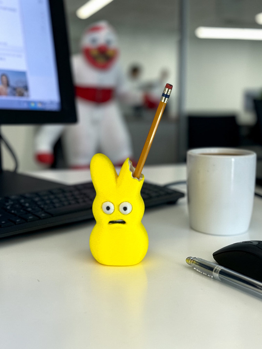 What the? Critters - Angry, eaten, treat decorations